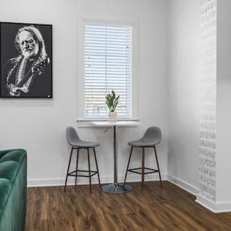 Spacious Home With Large Patio Rooftop Deck And Garage Nashville Eksteriør bilde
