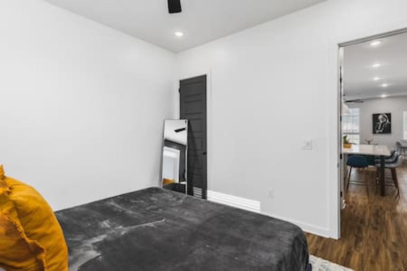 Spacious Home With Large Patio Rooftop Deck And Garage Nashville Eksteriør bilde