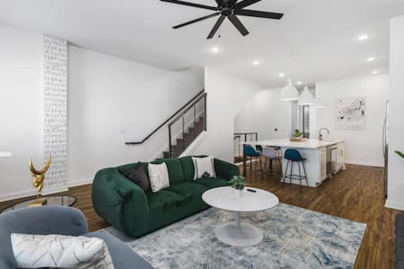 Spacious Home With Large Patio Rooftop Deck And Garage Nashville Eksteriør bilde