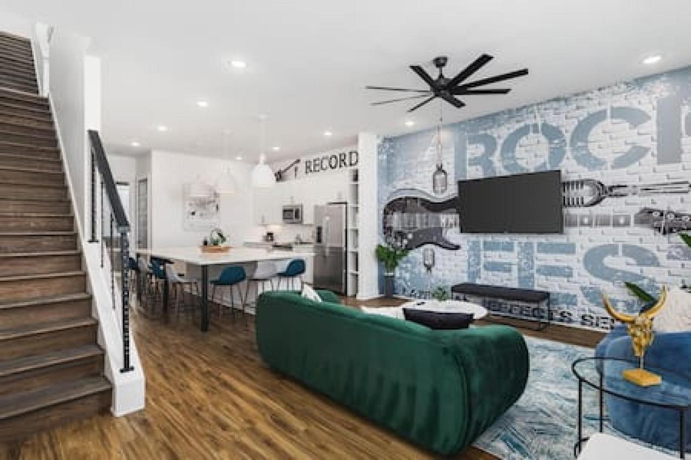Spacious Home With Large Patio Rooftop Deck And Garage Nashville Eksteriør bilde